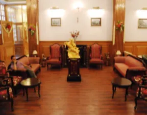 moon-international-hotel.shimlahotels.net/
